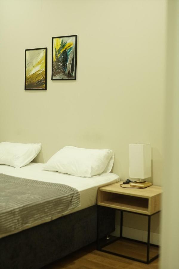 D And D Hotel 第比利斯 外观 照片
